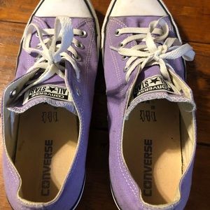 Womens 10, mens 8 Converse All Star, barely worn. New $45.